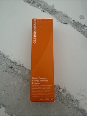OleHenriksen Barrier Booster Orange Ferment Essence Vitamin C